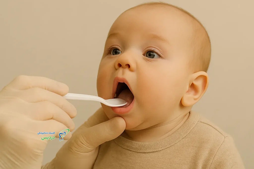 علت برفک دهان نوزاد
